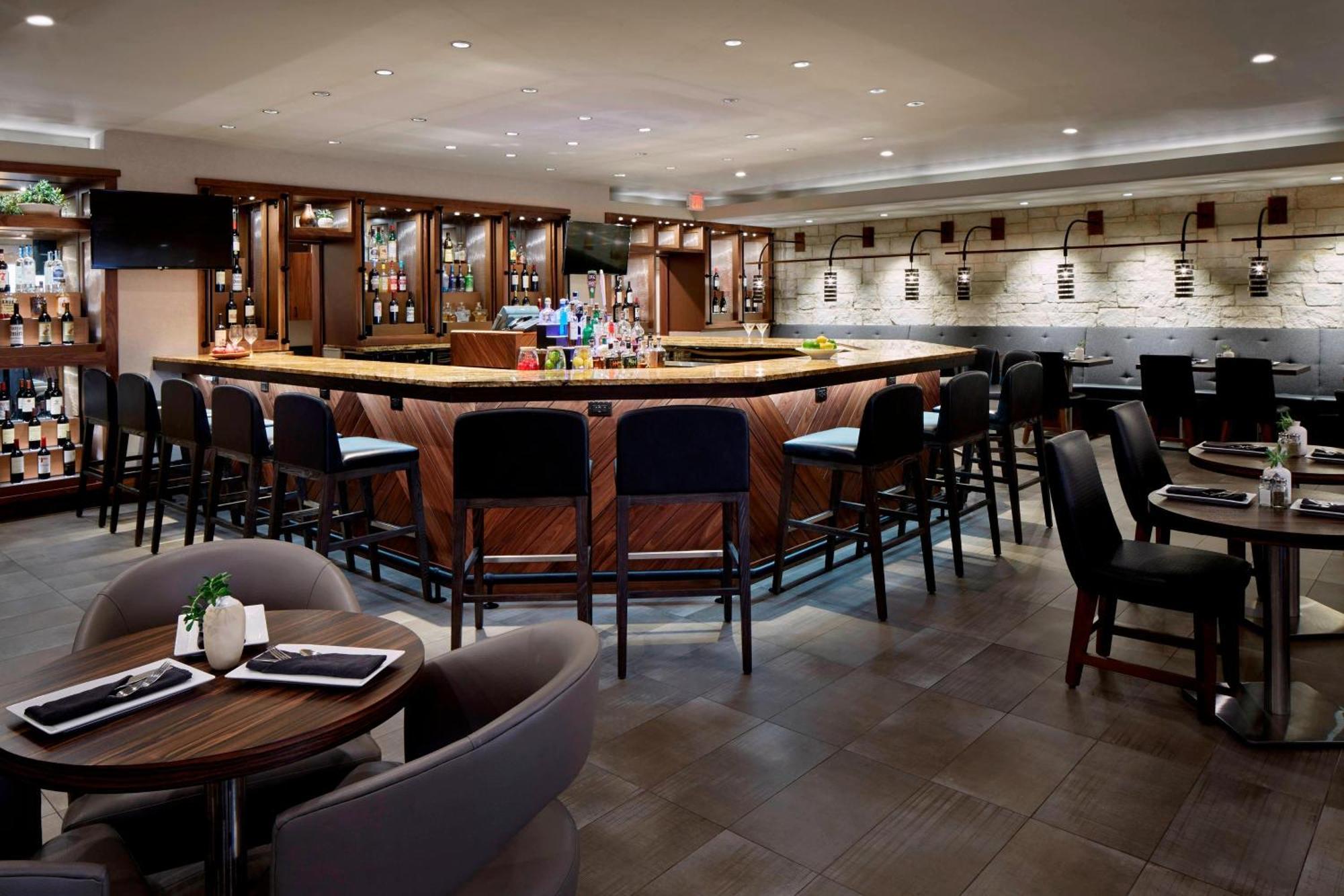 Marriott Dfw Airport South Otel Fort Worth Dış mekan fotoğraf
